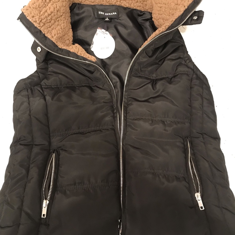 Black cozy hooded zip up vest